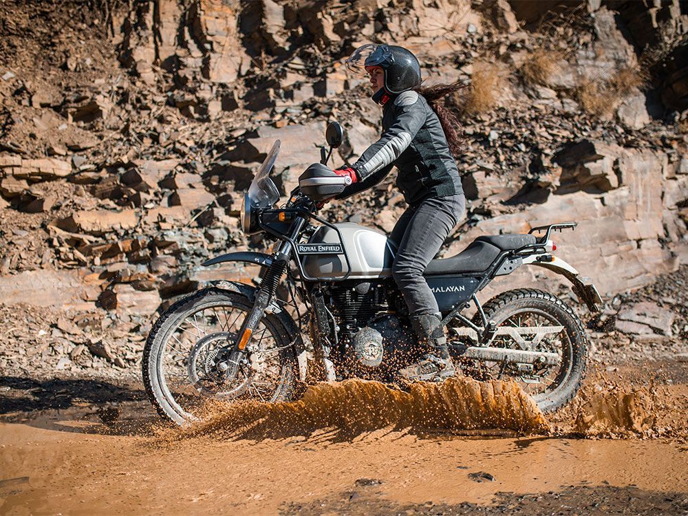 Royal Enfield Jajaki Era New Normal, Jualan Motor dan Aksesoris Online