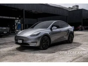 2024 TESLA Model Y Standard Range SUV
