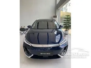 2025 BYD M6 Superior Captain 6-seater MPV