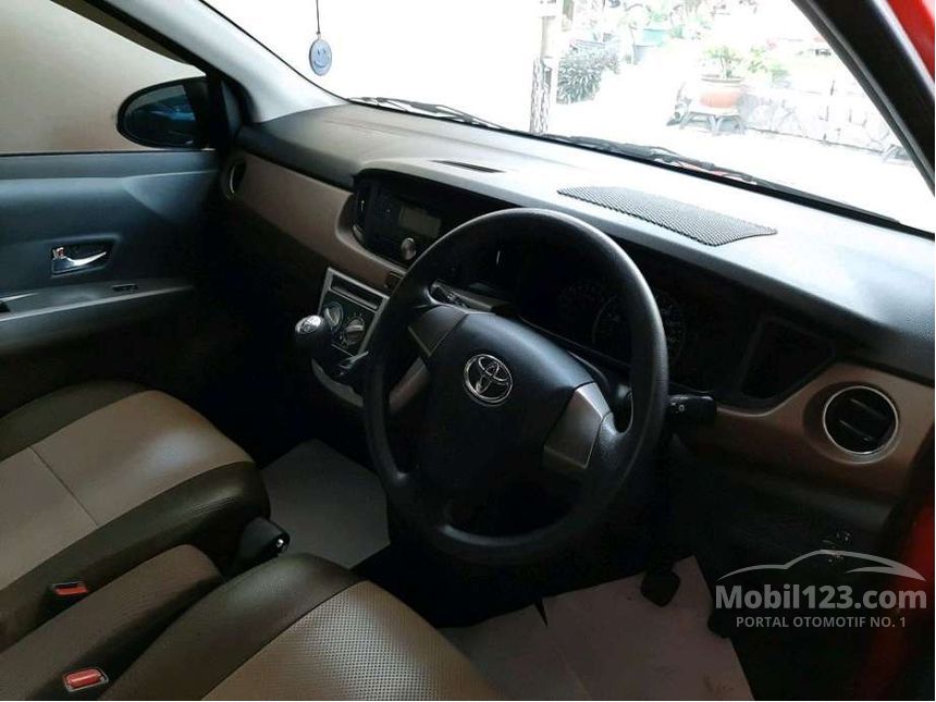 2016 Toyota Calya E MPV