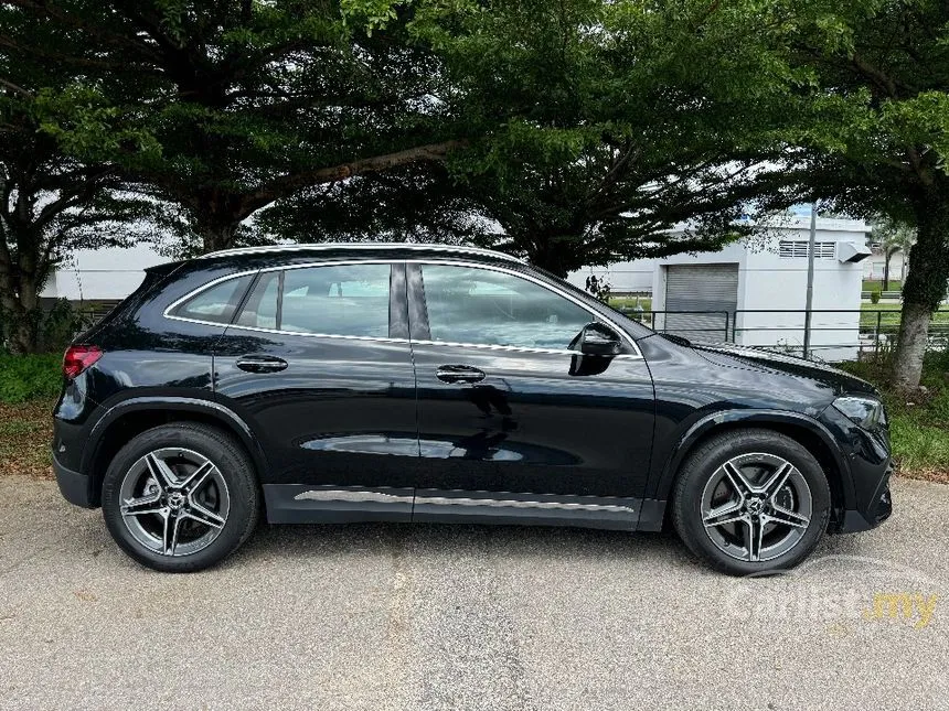 2023 Mercedes-Benz GLA250 AMG Line SUV