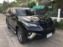 2017 Toyota Fortuner 2.4 (ปี 15-18) V SUV AT