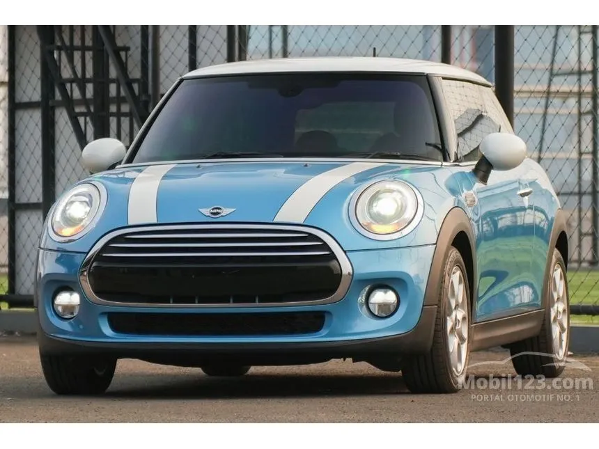2016 MINI Cooper 3 Door Hatchback