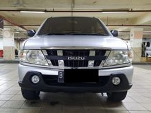 2014 Isuzu Panther 2.5 LV , jok hadap depan semua