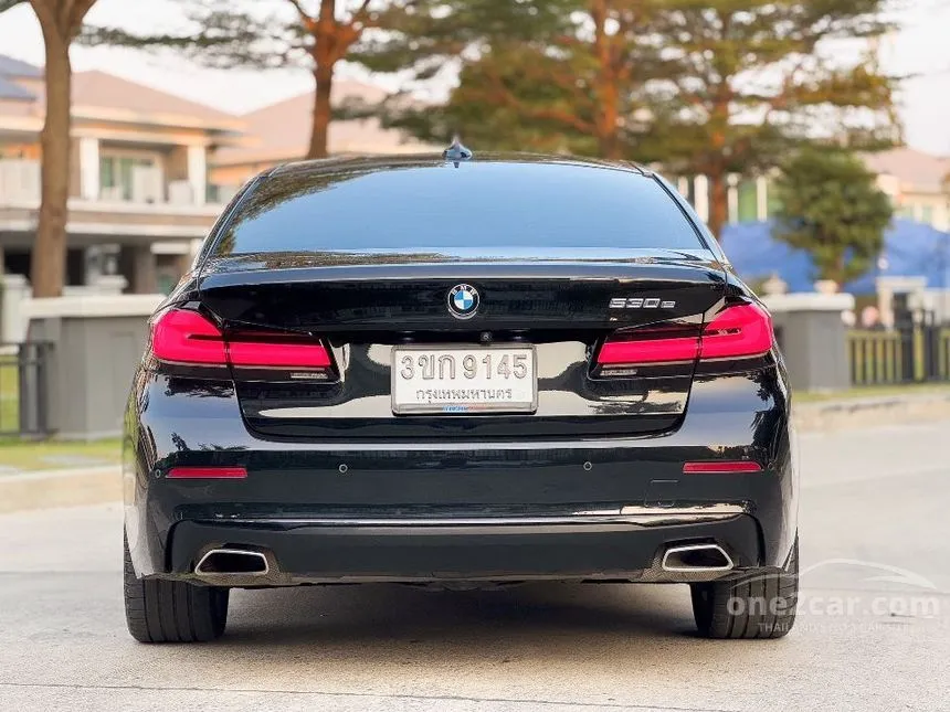 2022 BMW 530e Elite Sedan