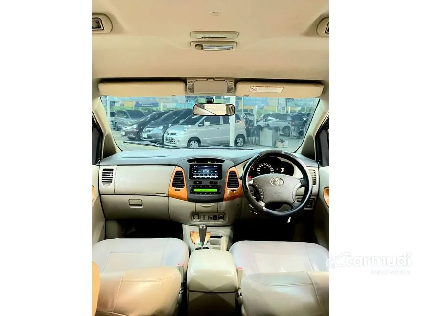2011 Toyota Kijang Innova V MPV