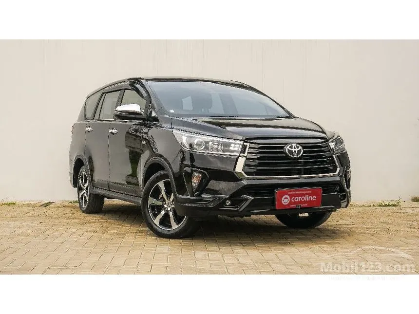 2022 Toyota Kijang Innova Venturer MPV