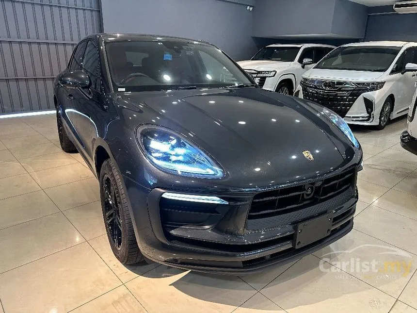 2022 Porsche Macan SUV