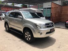 2006 Toyota Fortuner 2.7 (ปี 04-08) V SUV AT