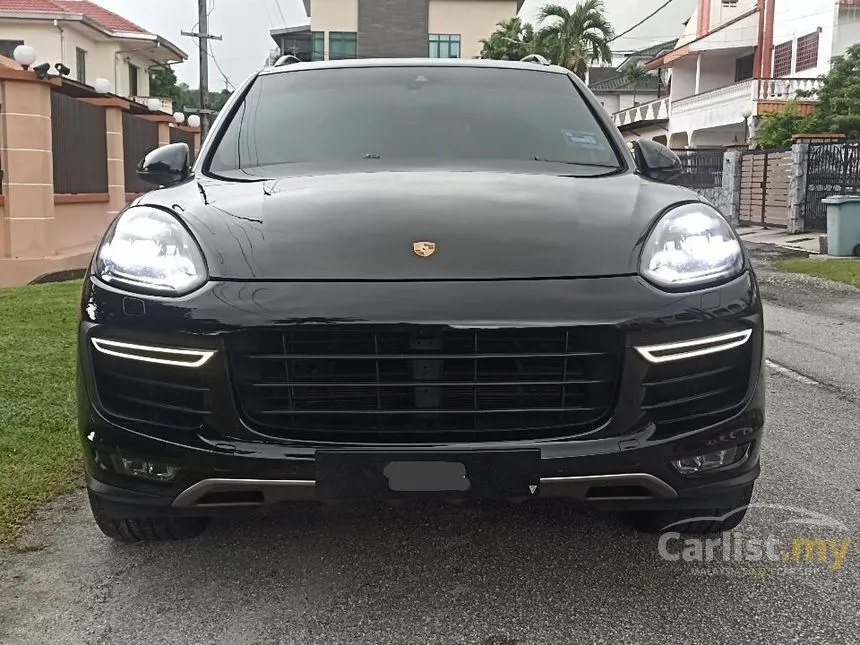 2013 Porsche Cayenne Turbo SUV