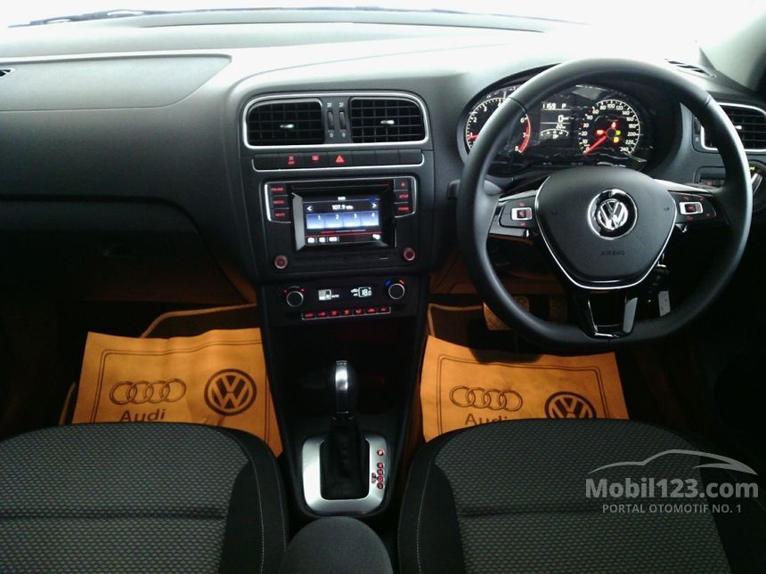 2016 Volkswagen Polo Highline TSI Hatchback