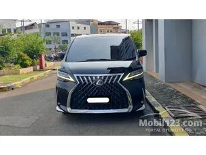 2022 Lexus LM 350 3.5 7 Seater MPV
