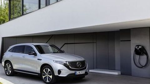 Mercedes EQC Siap Diproduksi Tahun Depan