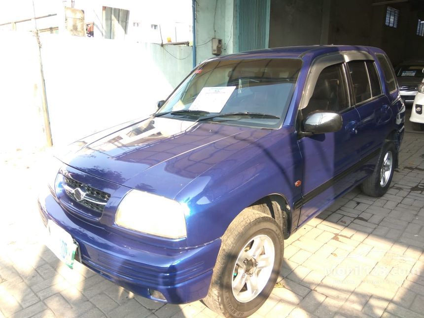 Jual Mobil Suzuki Escudo 2004 SQ 1.6 di Jawa Timur Manual 