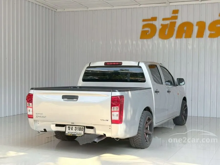 2017 Isuzu D-MAX S Cab-4 Pickup
