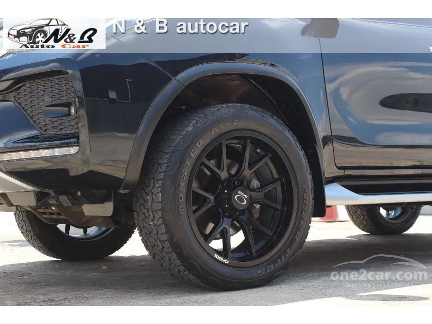 2022 Toyota FORTUNER V SUV