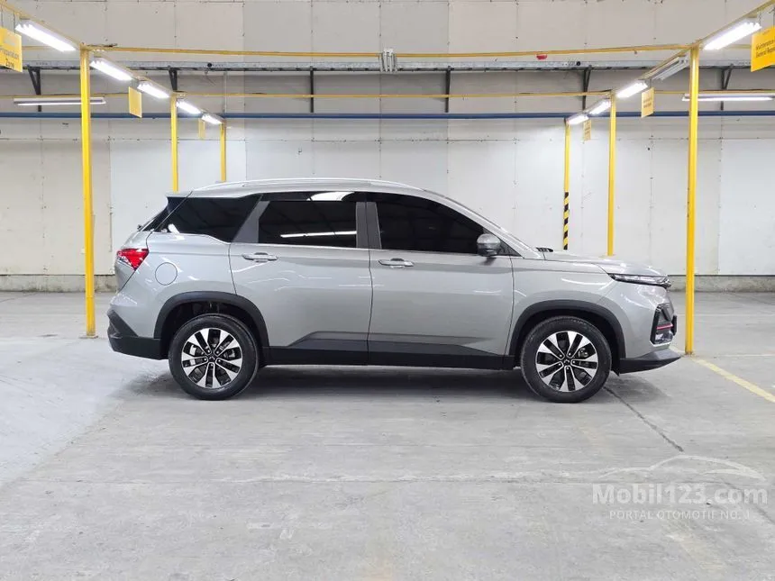 2023 Wuling Almaz RS Pro SUV