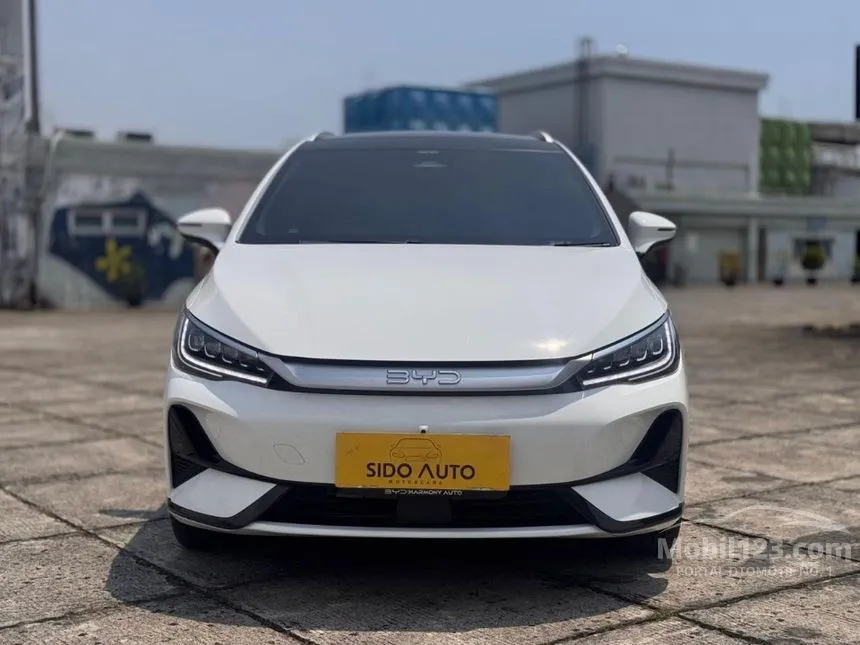 2024 BYD M6 Superior 7 Seater MPV