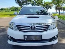 Toyota FORTUNER 2.5 G VNT AT Diesel 2013 Sangat terawat SUPER ISTIMEWA !!