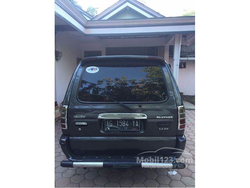 Jual Mobil Isuzu Panther 2000 LS Hi Grade 2.5 di Jawa 