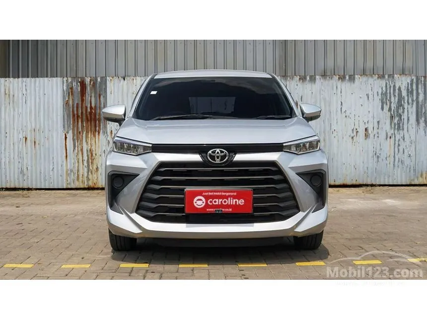 Jual Mobil Toyota Avanza 2022 E 1.3 di Banten Manual MPV Silver Rp 186.000.000