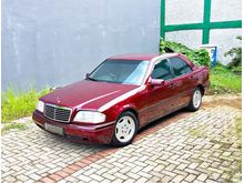 MERCY C200(matic) RED AVANTGARDE W202 CLASSIC CBU GERMAN