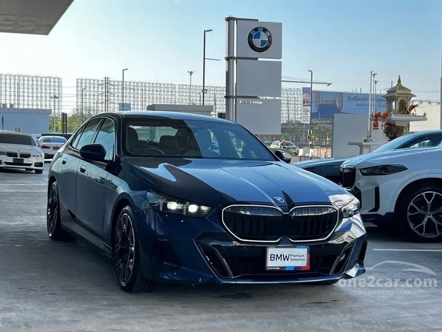 2026 BMW 530e M Sport Pro Sedan