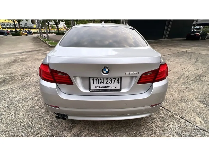 2011 BMW 523i Sedan