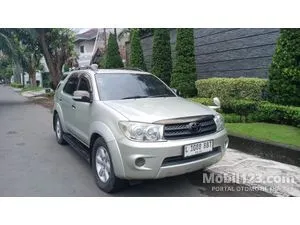2010 Toyota Fortuner 2.5 G SUV