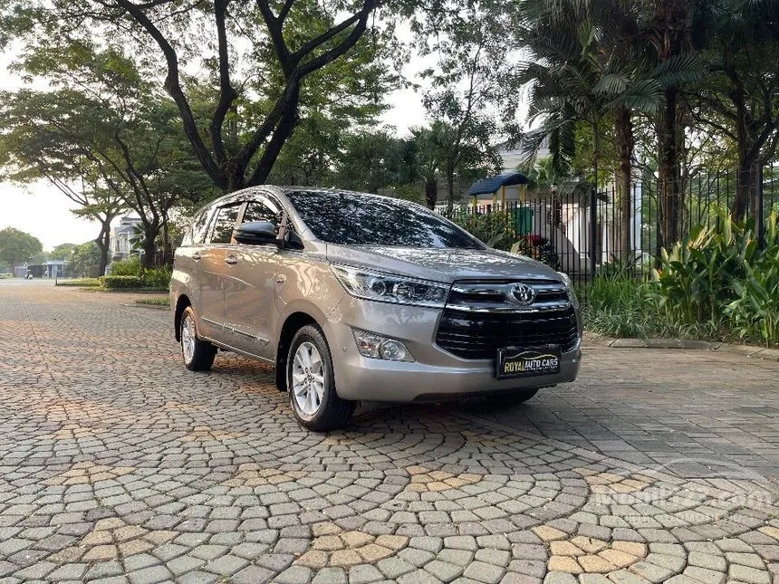 Jual Mobil Toyota Kijang Innova 2017 V 2.0 di Banten Automatic MPV Coklat Rp 231.000.000