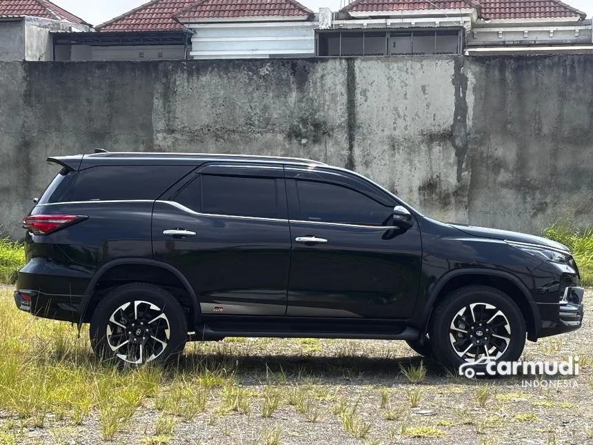 2021 Toyota Fortuner VRZ GR SPORT 4X2 SUV