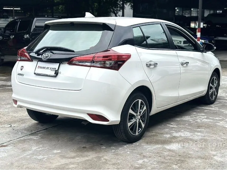 2020 Toyota Yaris High Hatchback