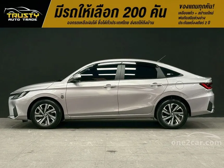 2022 Toyota Yaris Ativ Sport Sedan