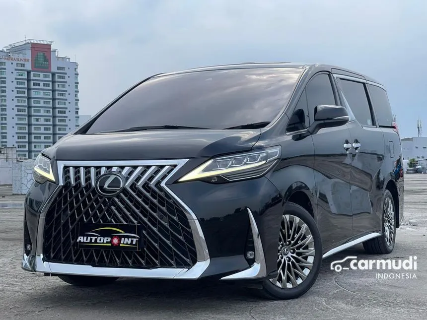 2020 Lexus LM 350 7 Seater MPV