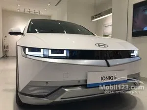 2026 Hyundai IONIQ 5 Signature Long Range SUV