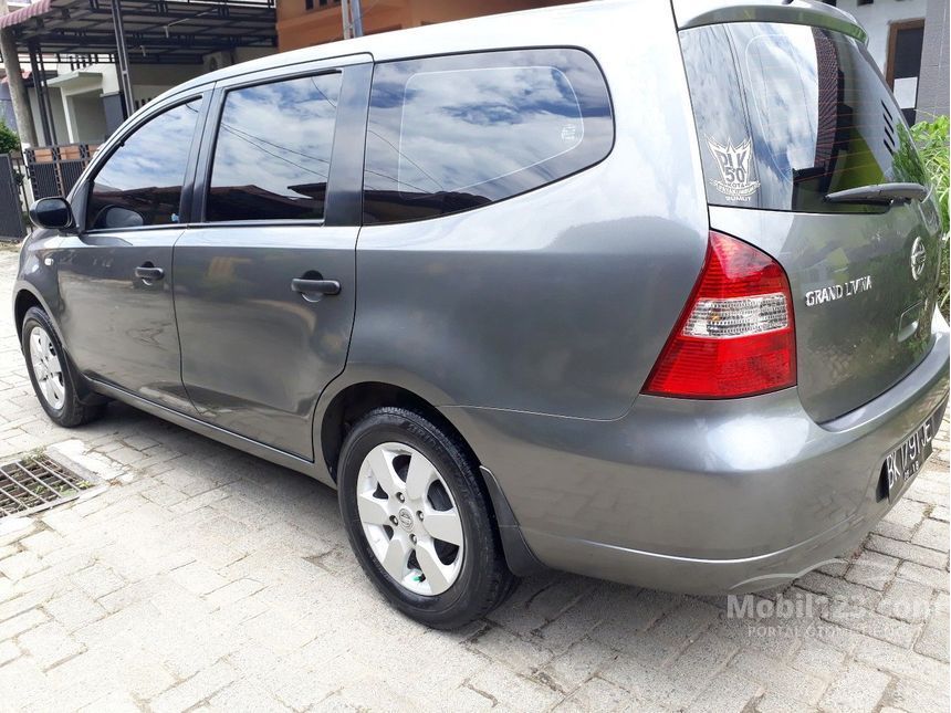 Jual Mobil Nissan Grand Livina 2008 XV 1.5 di Sumatera 