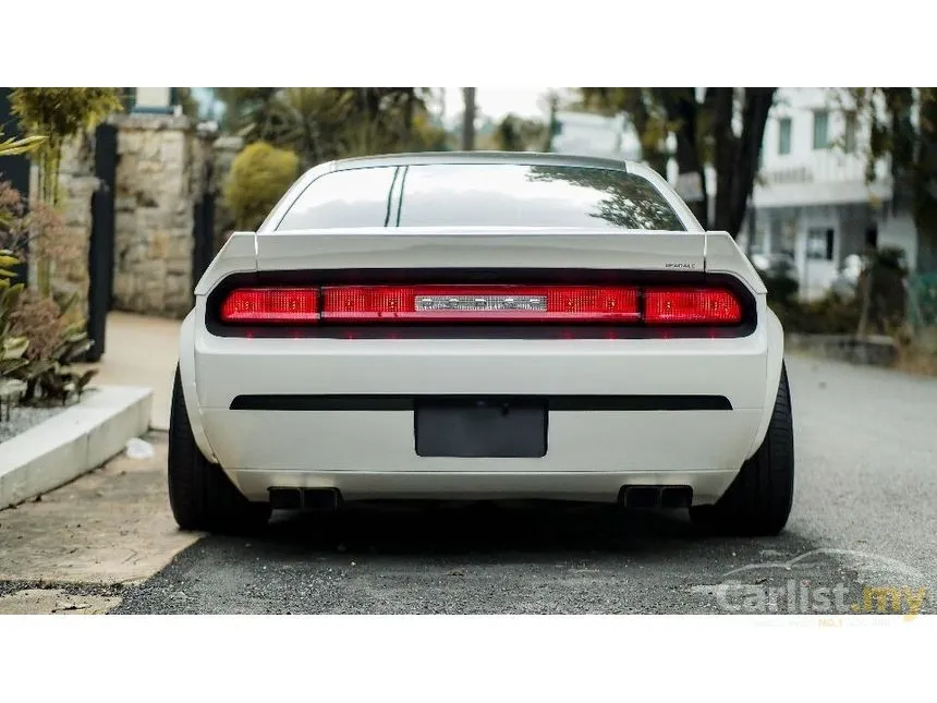 2011 Dodge Challenger Coupe