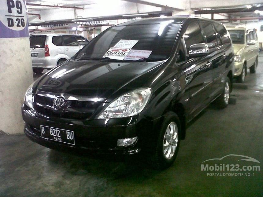 Toyota Innova Mobil Toyota Innova 2005 Type G Bekas Mitula Mobil