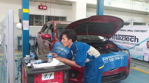 Rupiah Melemah, Harga Onderdil Mazda Bertahan