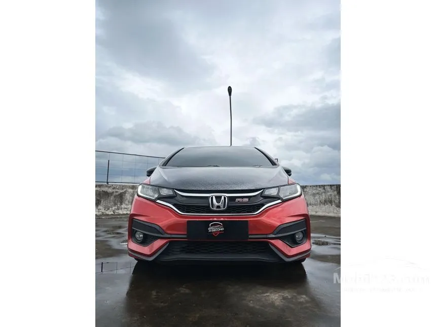 Jual Mobil Honda Jazz 2018 RS 1.5 di Jawa Timur Automatic Hatchback Merah Rp 235.000.000