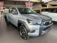 2025 Toyota HILUX REVO 2.4 Double Cab Prerunner Mid Pickup