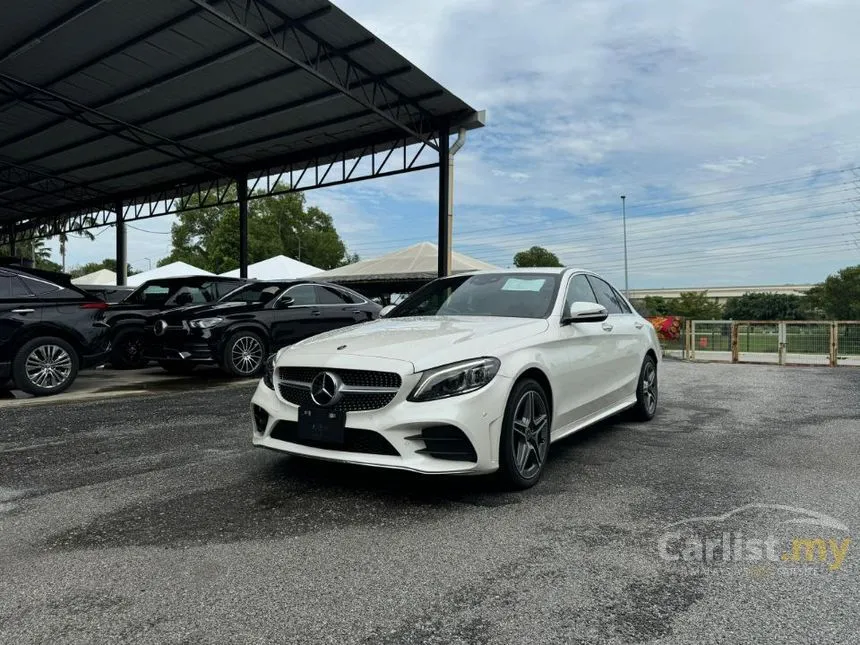 2019 Mercedes-Benz C200 AMG Line Sedan