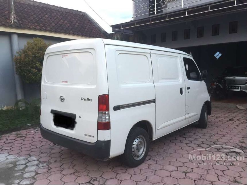 Jual Mobil  Daihatsu  Gran  Max  2022 STD 1 3 di Jawa Timur 