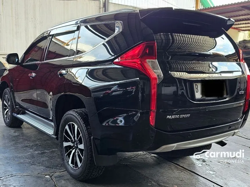 2017 Mitsubishi Pajero Sport Dakar SUV