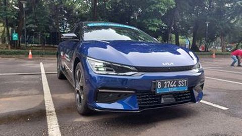 Yuk, Kenalan Sama Fitur Remote Smart Parking Assist Kia EV6, Bisa Parkir Sendiri!