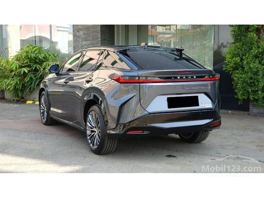 2023 Lexus RZ450e Luxury Wagon