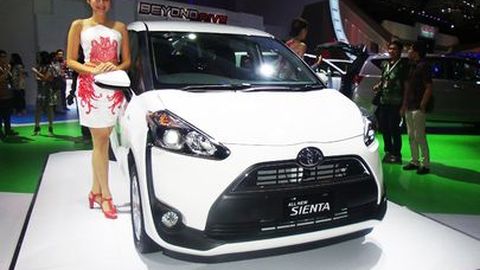 Toyota Sienta Diluncurkan dengan Harga Rp 230 Juta