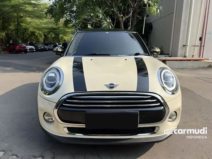 2018 MINI Cooper 3 Door Hatchback