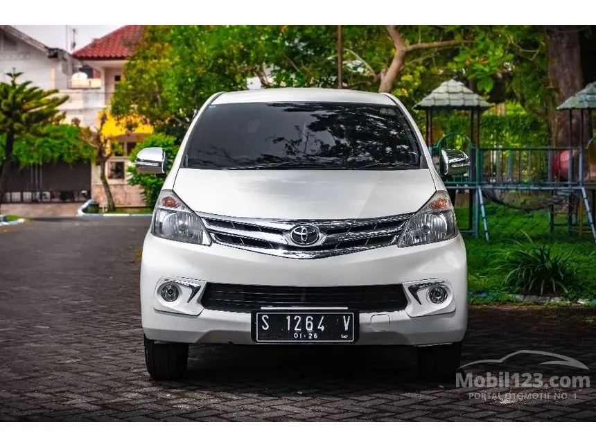 Jual Mobil Toyota Avanza 2014 G 1.3 di Jawa Timur Automatic MPV Putih Rp 135.000.000