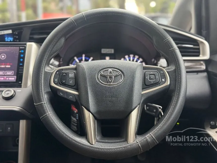 2020 Toyota Kijang Innova V MPV